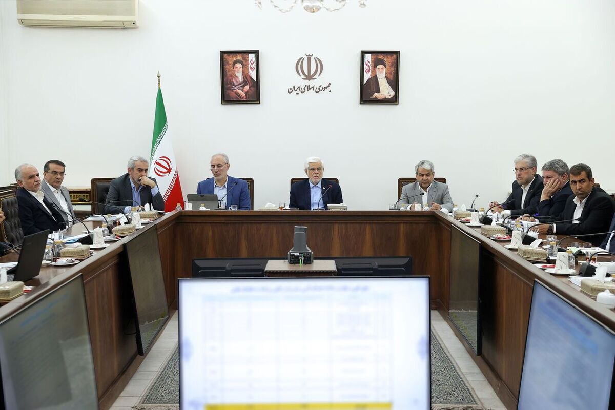 عارف: مسیر اجرای برنامه هفتم خوب پیش رفته است/ تقدیر از عنایت رهبر انقلاب نسبت به دولت