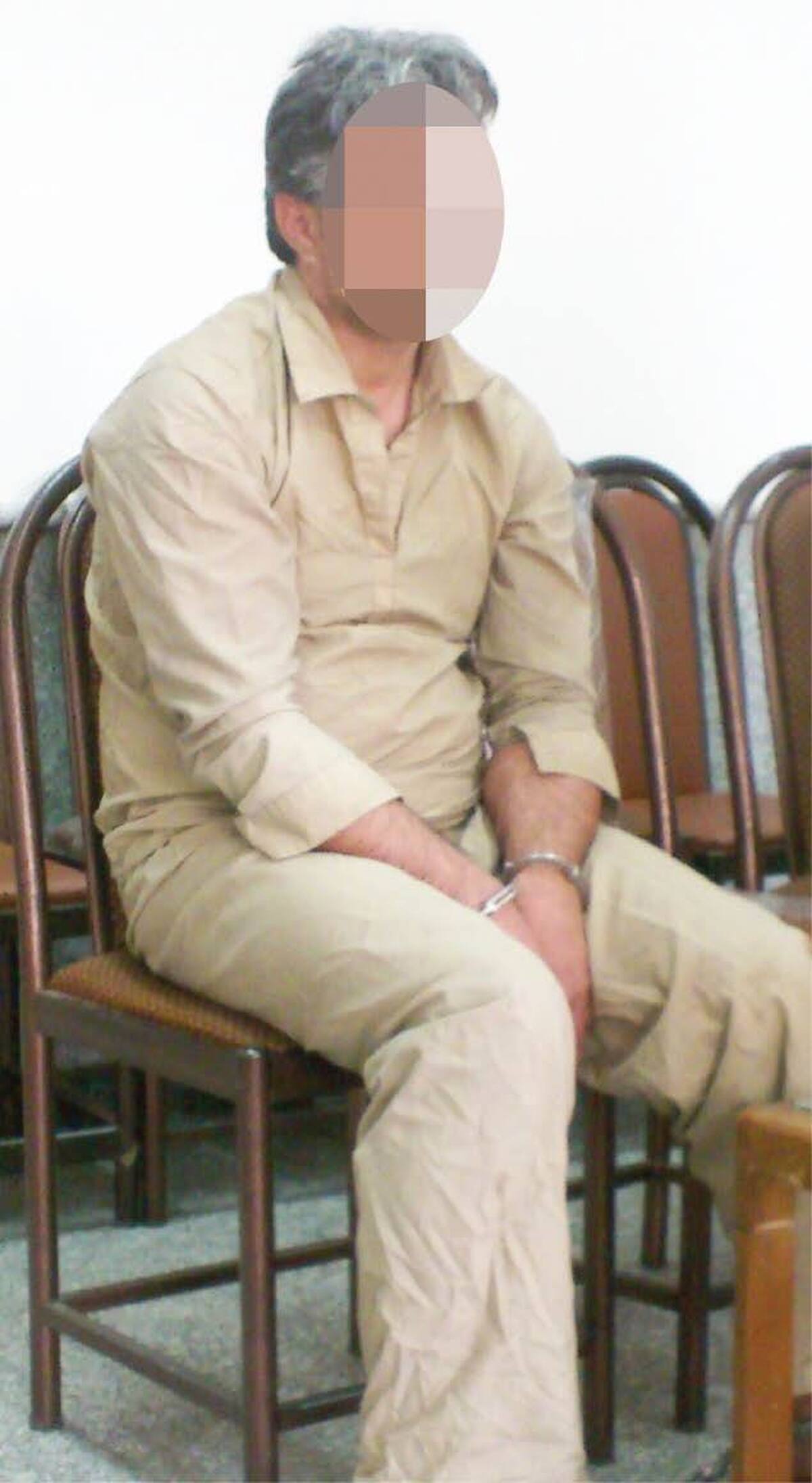 شرطی که جان بخشید لوازم‌التحریر به جای طناب دار