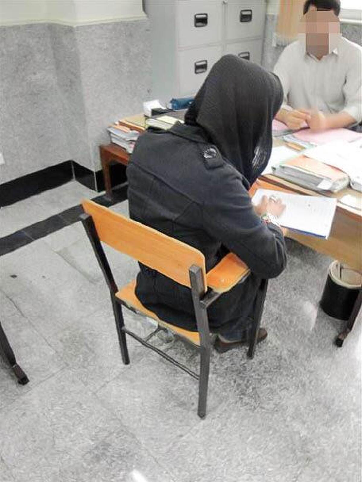 سرقت از فامیل دور برای عشق مجازی