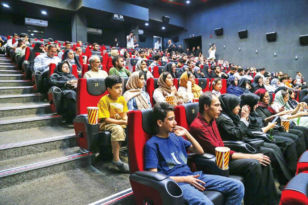 بلیت نیم‌بها و تبلیغات کلید افزایش مخاطب و رونق سینما