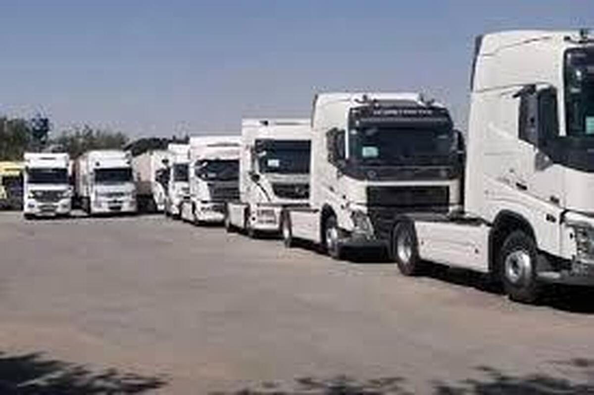 تعیین تکلیف حدود ۱۵۰۰ کامیون و کشنده در مرز ایران و ترکیه