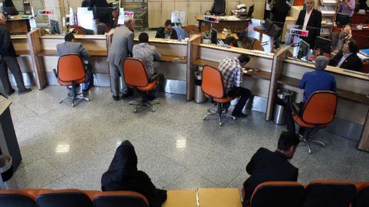 ۲۰ بانک موظف به پرداخت وام اشتغال شدند