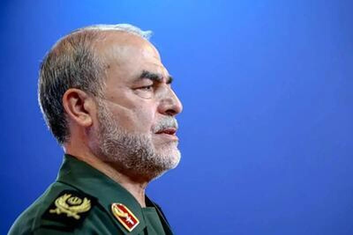 ملت ایران جنگ‌افروز نیست، اما جنگ را بلد است