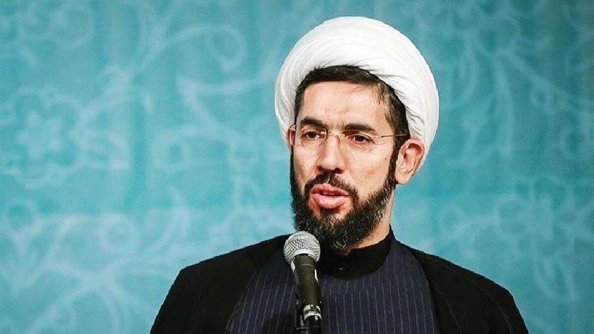 انقلاب دانشگاه را از وابستگی به قدرتی علمی رساند