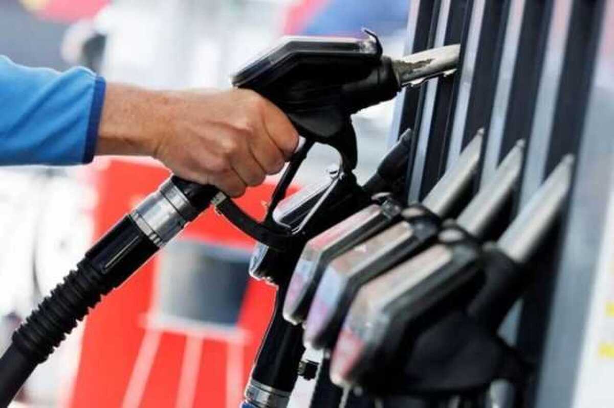 مصرف بنزین در یک روز به ۲۰۰ میلیون لیتر رسید