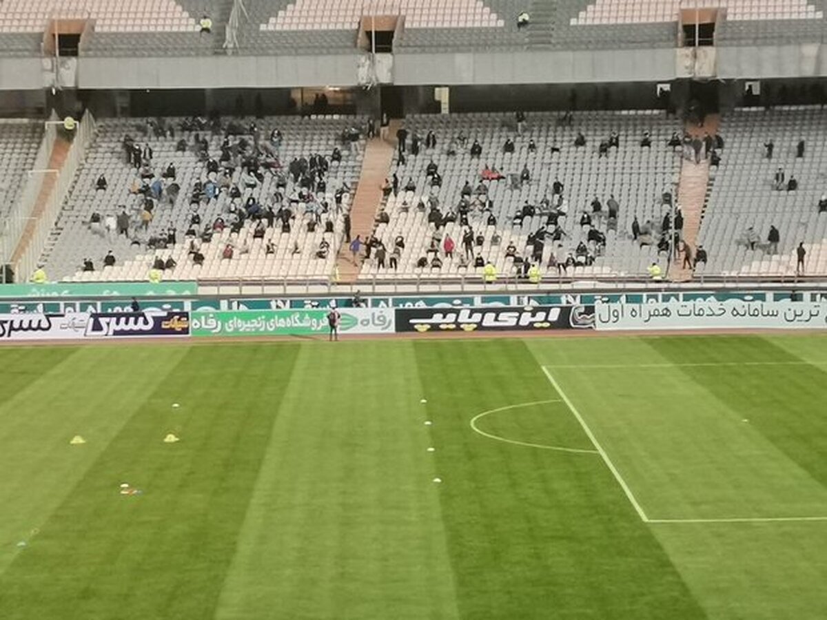 سکو‌های خالی و قهر هواداران استقلال