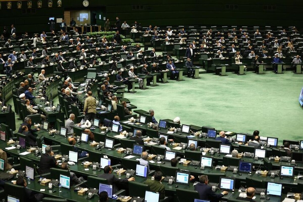 تقدیر نمایندگان مجلس از دلاورمردان کشتی ایران در مسابقات جهانی زاگرب