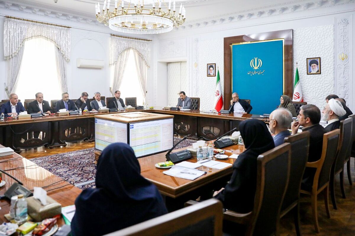تاکید رئیس جمهور بر فرصت دادن به تولیدکنندگان برای اصلاح فرآیند‌ها