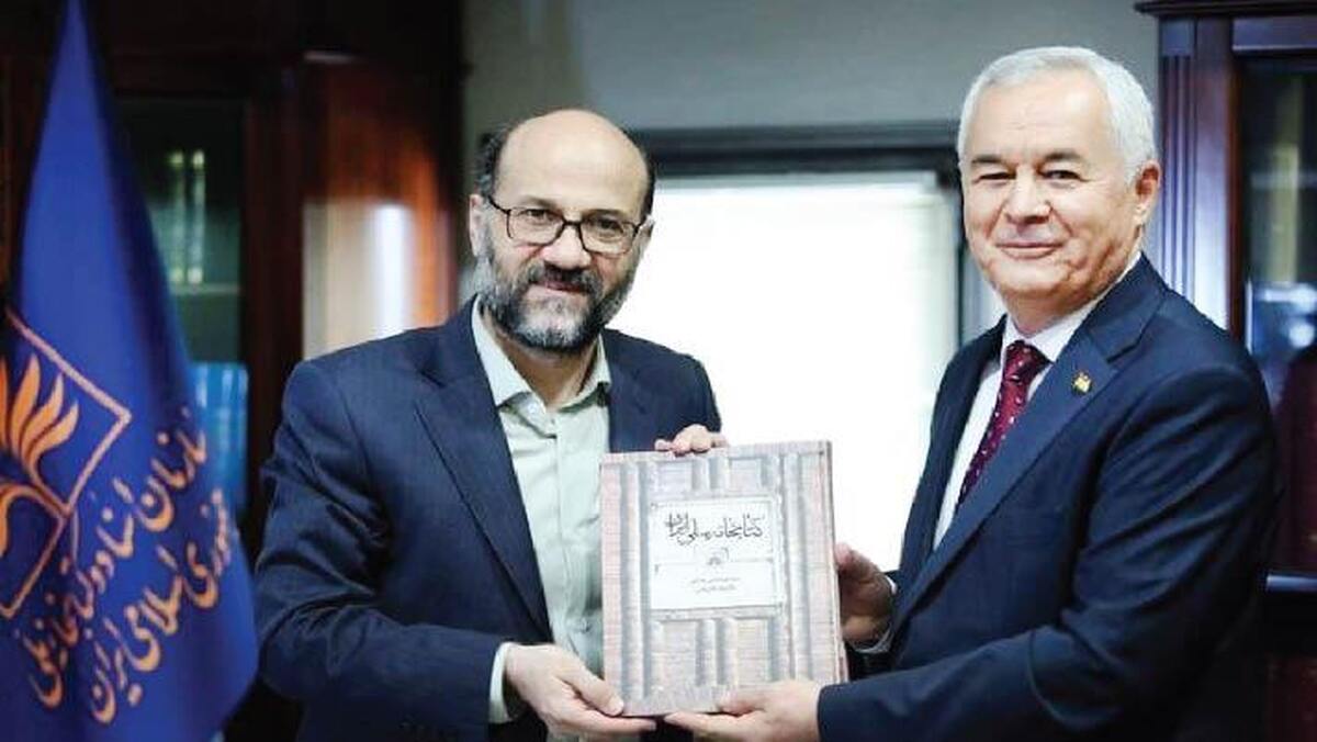 قدردانی از توزیع شاهنامه در تاجیکستان