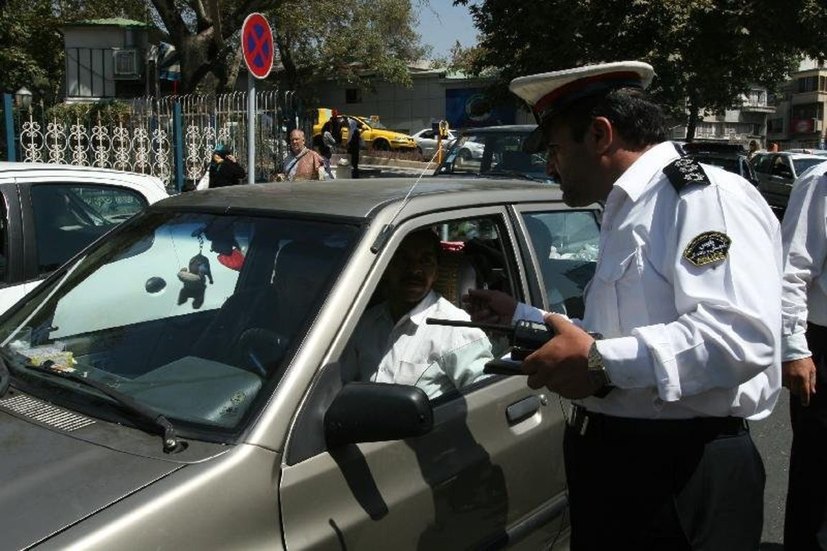 جریمه ۱۱۶ هزار خودرو در تهران بخاطر تخلفات ساکن