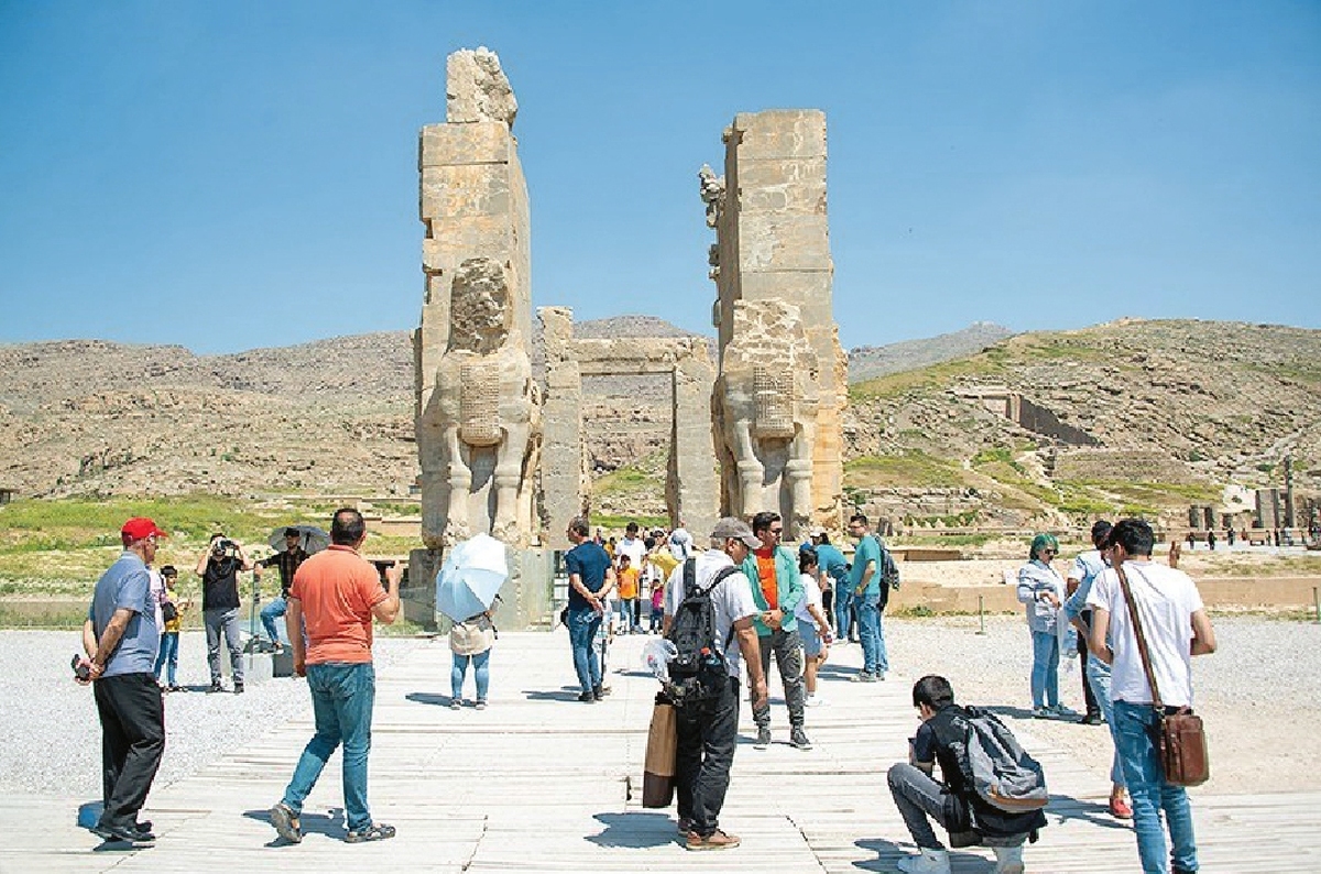 گرانی دامان گردشگری را هم گرفت