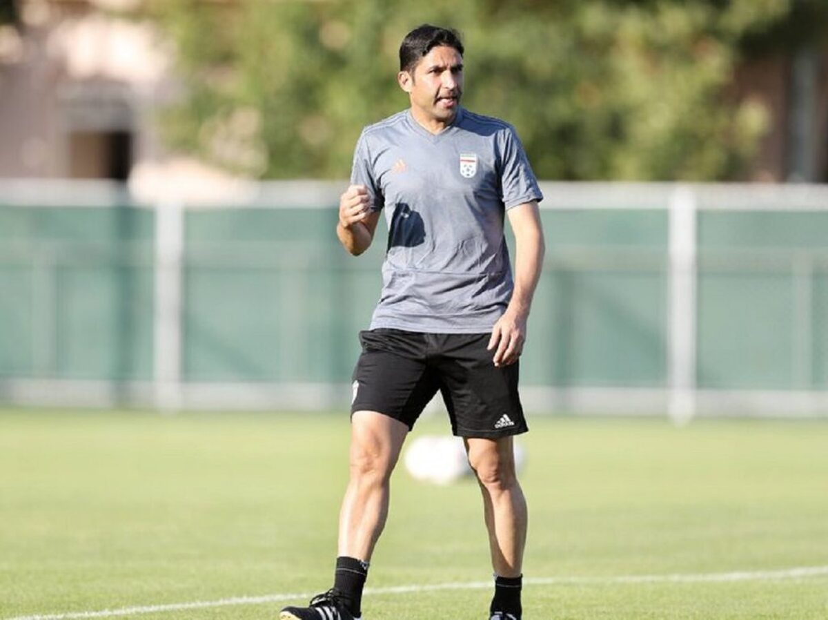 وحید هاشمیان بدون رقیب سرمربی پرسپولیس ماند!