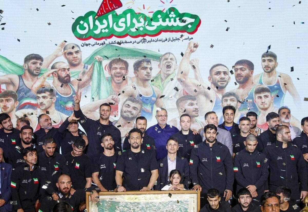 جشن ملی برای تکمیل موفقیت تاریخی؛ تجلیل از شادی‌آفرینان مردم ایران