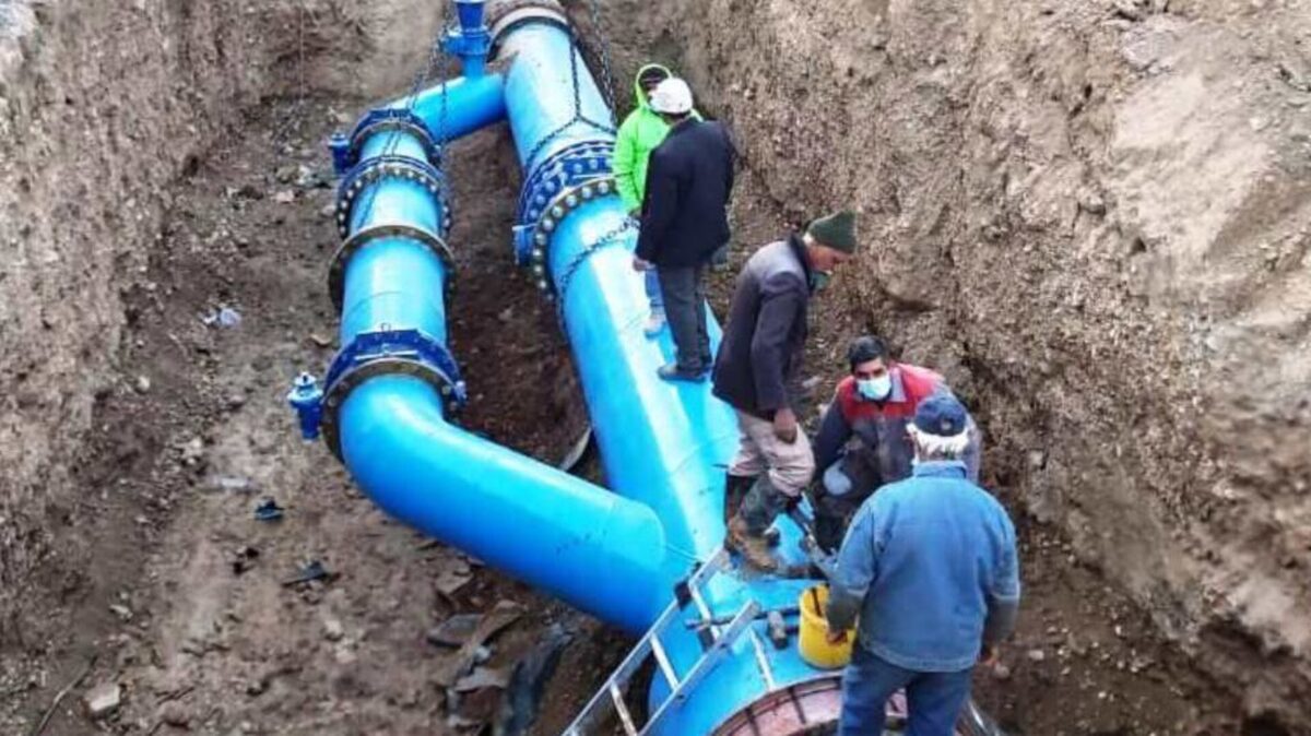محمدشهر در مسیر بازچرخانی آب و اجرای شبکه فاضلاب قرار دارد