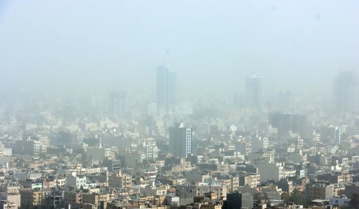 آلودگی هوا مشهد را تعطیل کرد