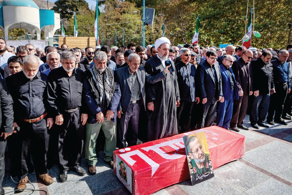 وداع باشکوه با سردار افشار از پیشگامان جهاد و شهادت