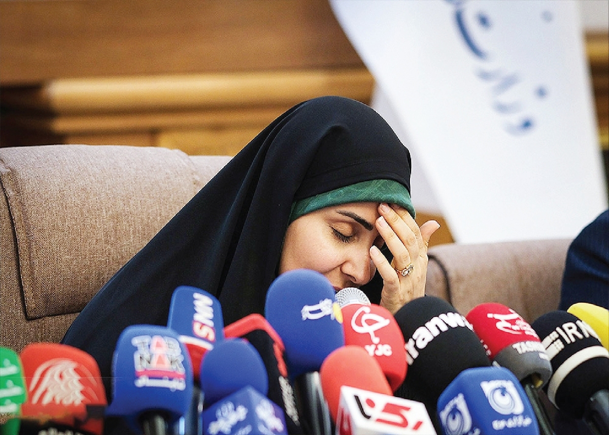 دروازه نفس خود را گل بگیرید خانم وزیر!