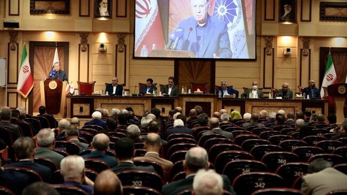 نمایندگان اتاق ایران خواستار اصلاح سیاست‌های ارزی و حمایت از کسب و کار‌ها شدند