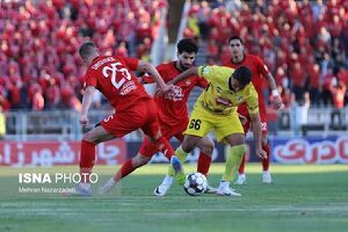 مهاجم تراکتور نقره‌داغ شد