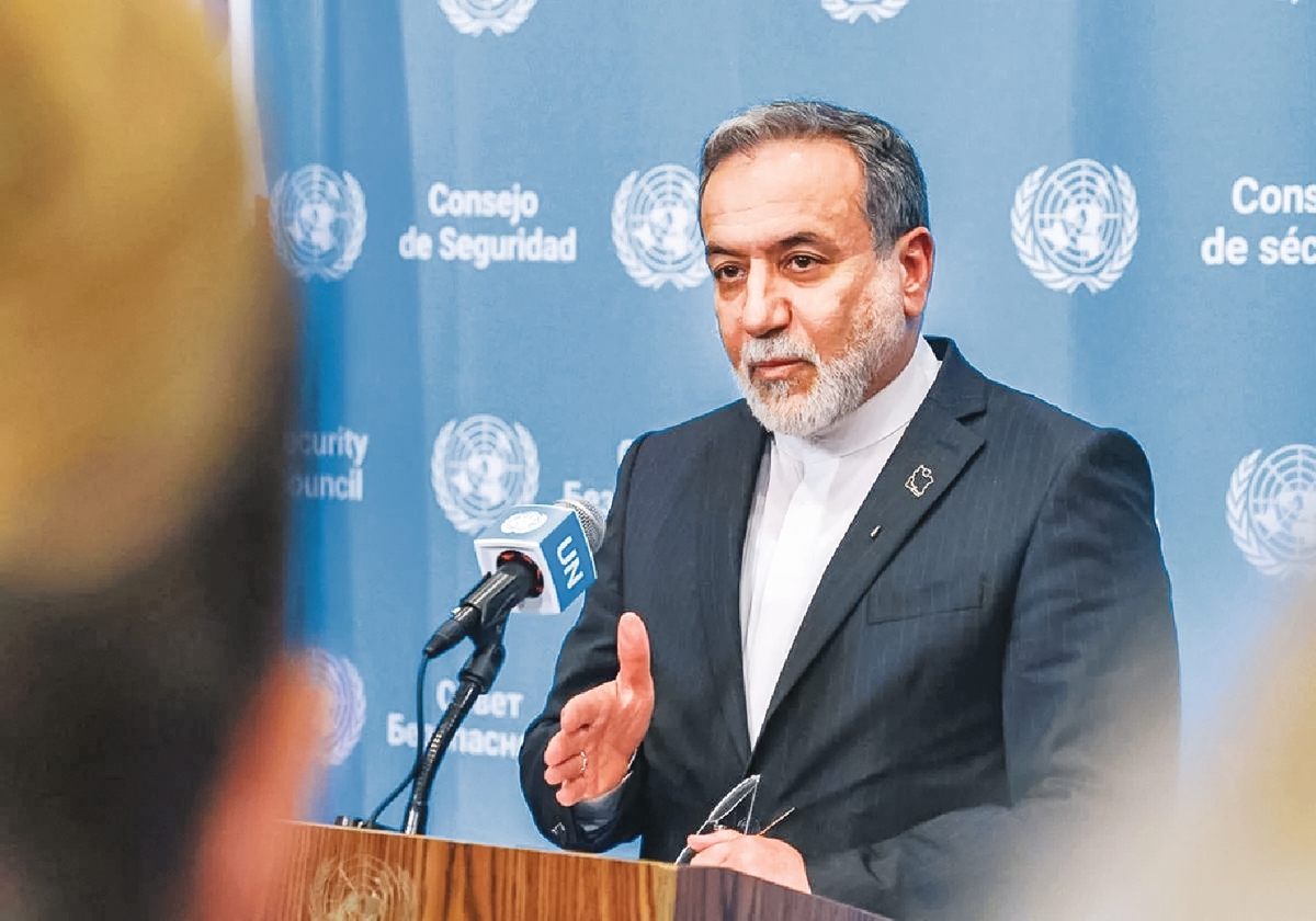 عراقچی: نه ایران تحریم‌های سازمان ملل را قبول دارد نه چین و روسیه متعهدند