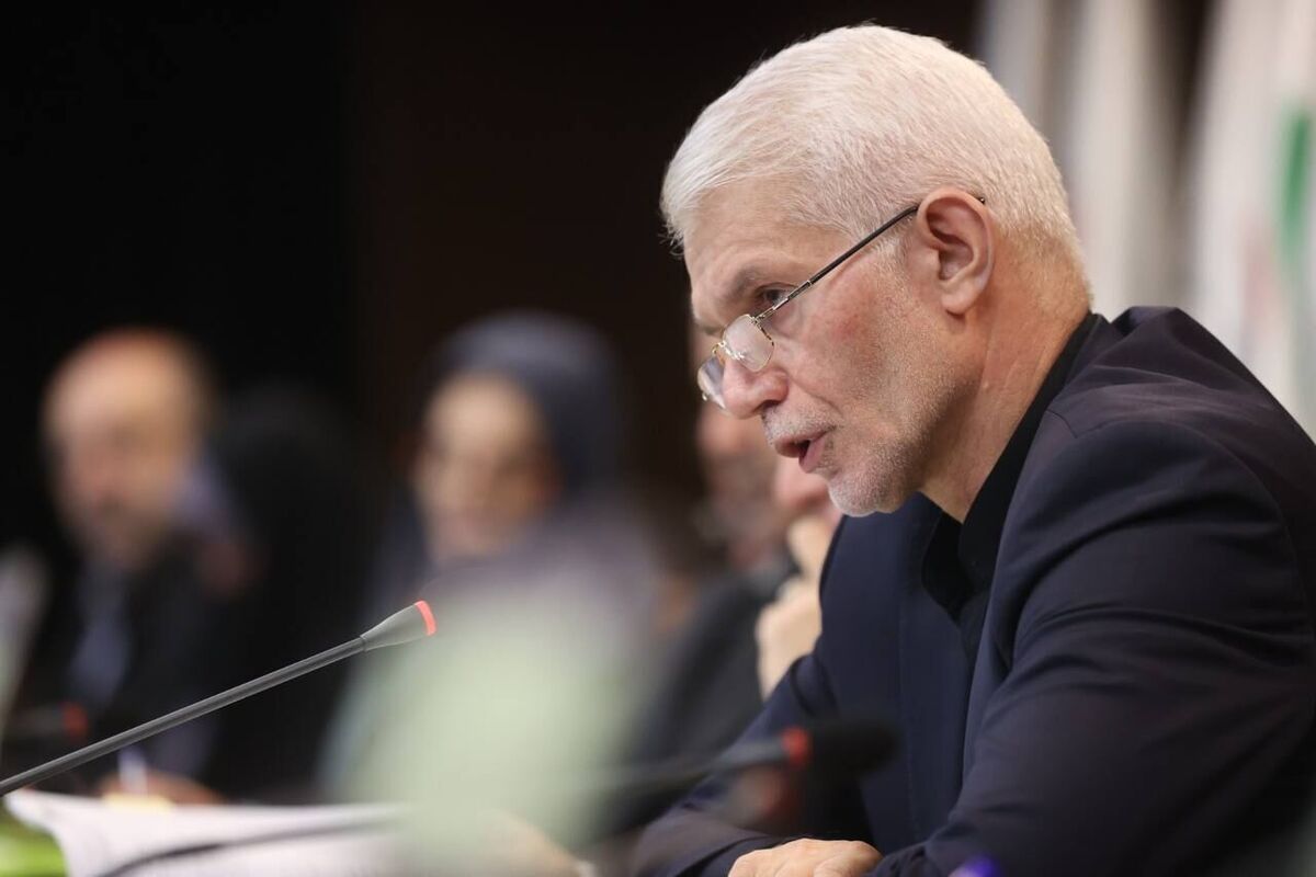 اسبقیان: روادید آمریکا را برای فوتبال پیگیری می‌کنیم/ مدرک رئیس جدید بدنسازی ابهام دارد