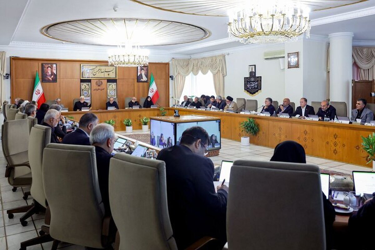 گزارش وزیر ورزش و رئیس سازمان انرژی اتمی از دستاورد‌های یکساله گذشته