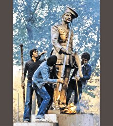 آنها تیر انداختند، ما فریاد زدیم دانش‌آموزی در خون غلتید!