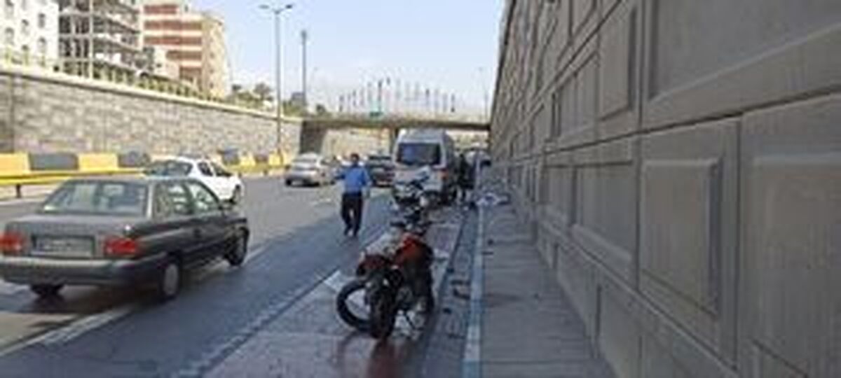 تصادف خودرو سواری در بزرگراه امام علی (ع) تهران با ۲ کشته