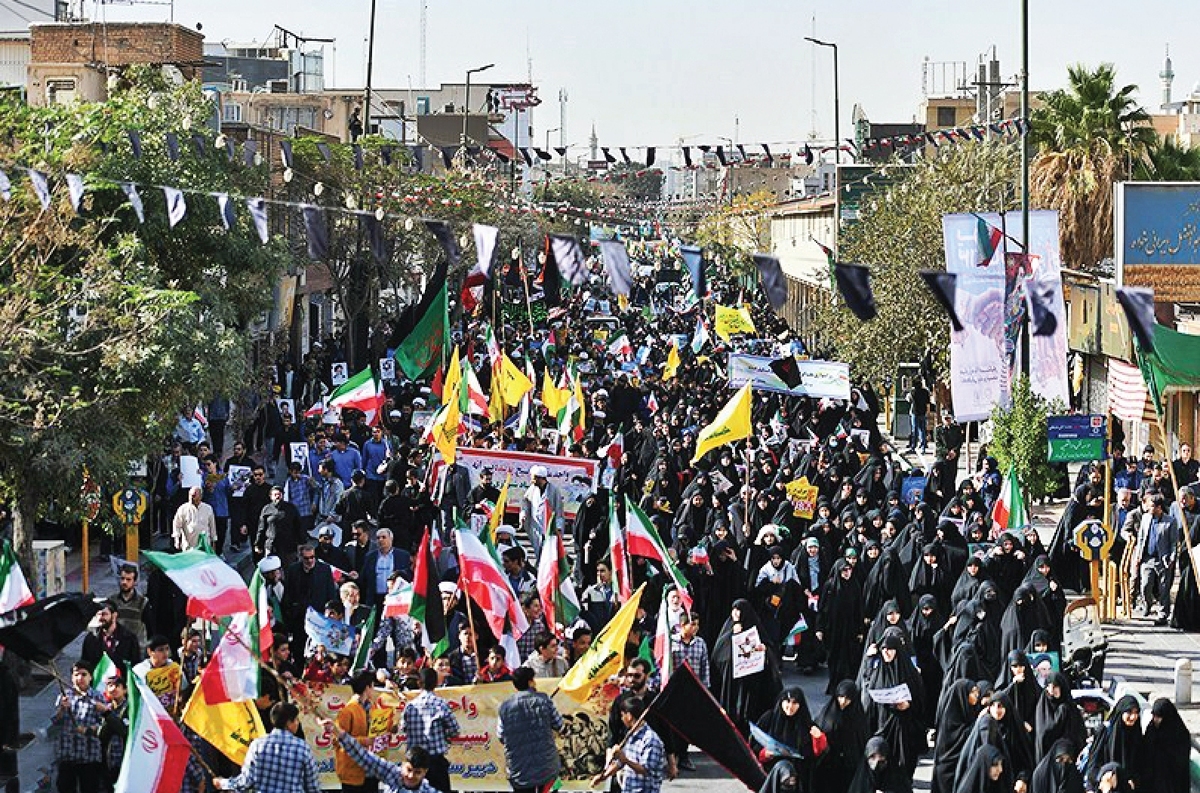 «۱۳‌آبان» انسجام ملی را به مسئولان دیکته کرد