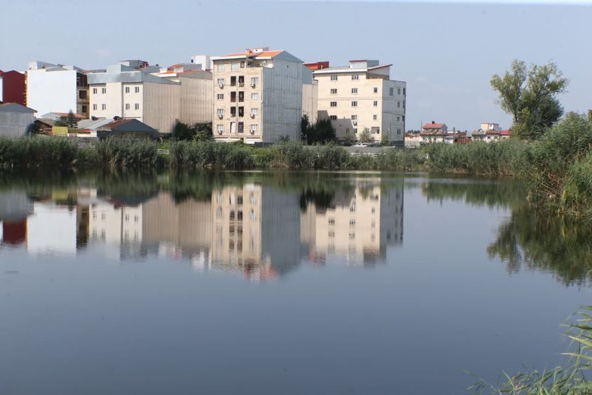 کشتی تفریحی با ۱۳۰ میلیارد ریال سرمایه گذاری در تالاب عینک رشت راه اندازی می‌شود