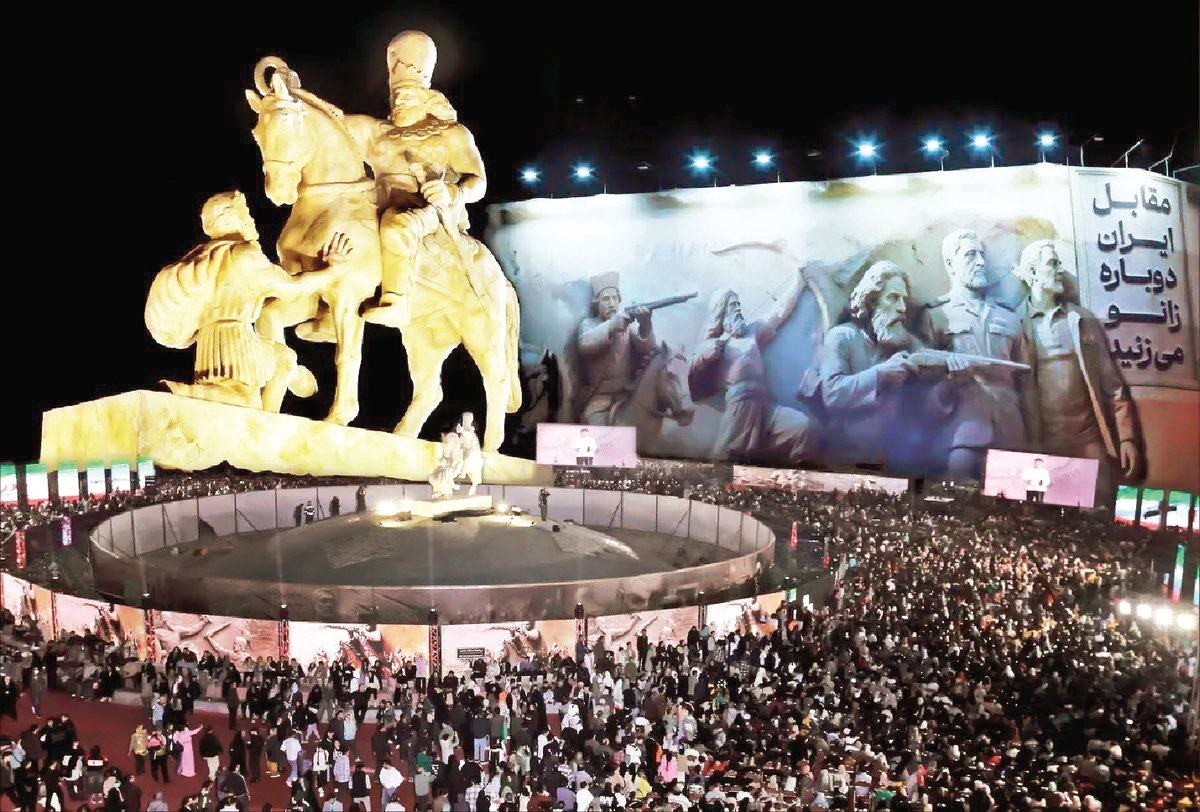 مقابل ایران دوباره زانو می‌زنید