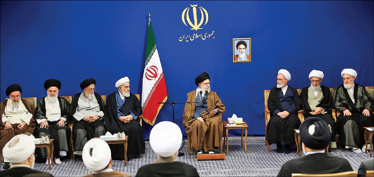 مشروطه مرحوم نائینی، همان جمهوری اسلامی امروزی بود
