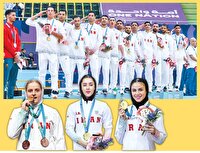 سلام نظامی و تقدیم طلا به شهدا