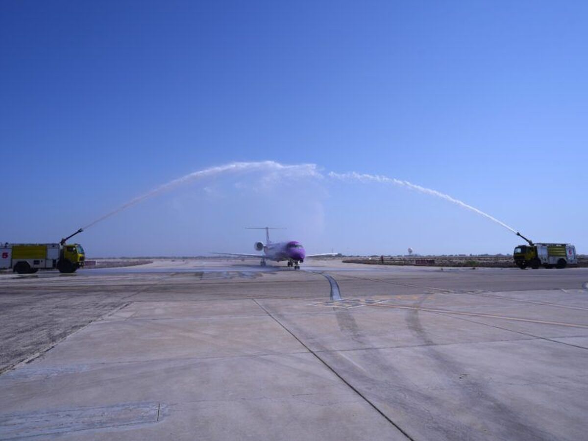 تاجیکستان از پرواز‌های «مشهد–دوشنبه» و «کیش–دوشنبه» خبر داد