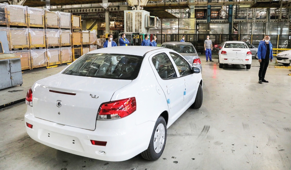 ۴۰ همت دیگر در دستان بی‌حمیت خودروساز‌ها