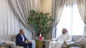 وزیر خارجه ایران به نخست‌وزیر قطر پیام کتبی ارسال کرد