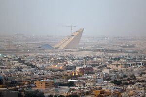 عقب نشینی عربستان از دستمزدهای گزاف برای نیروی کار خارجی 