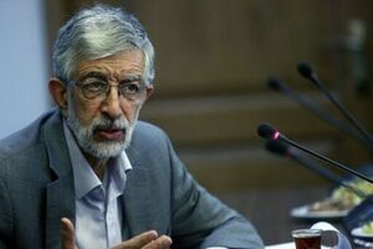 حدادعادل: کتابخانه سیار کمبود کتابخانه‌ را جبران می‌کند