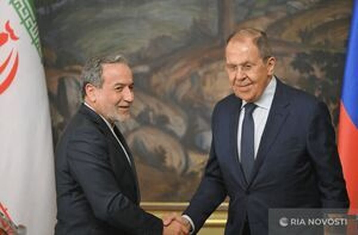 گفتگوی تلفنی وزیر خارجه روسیه با عراقچی