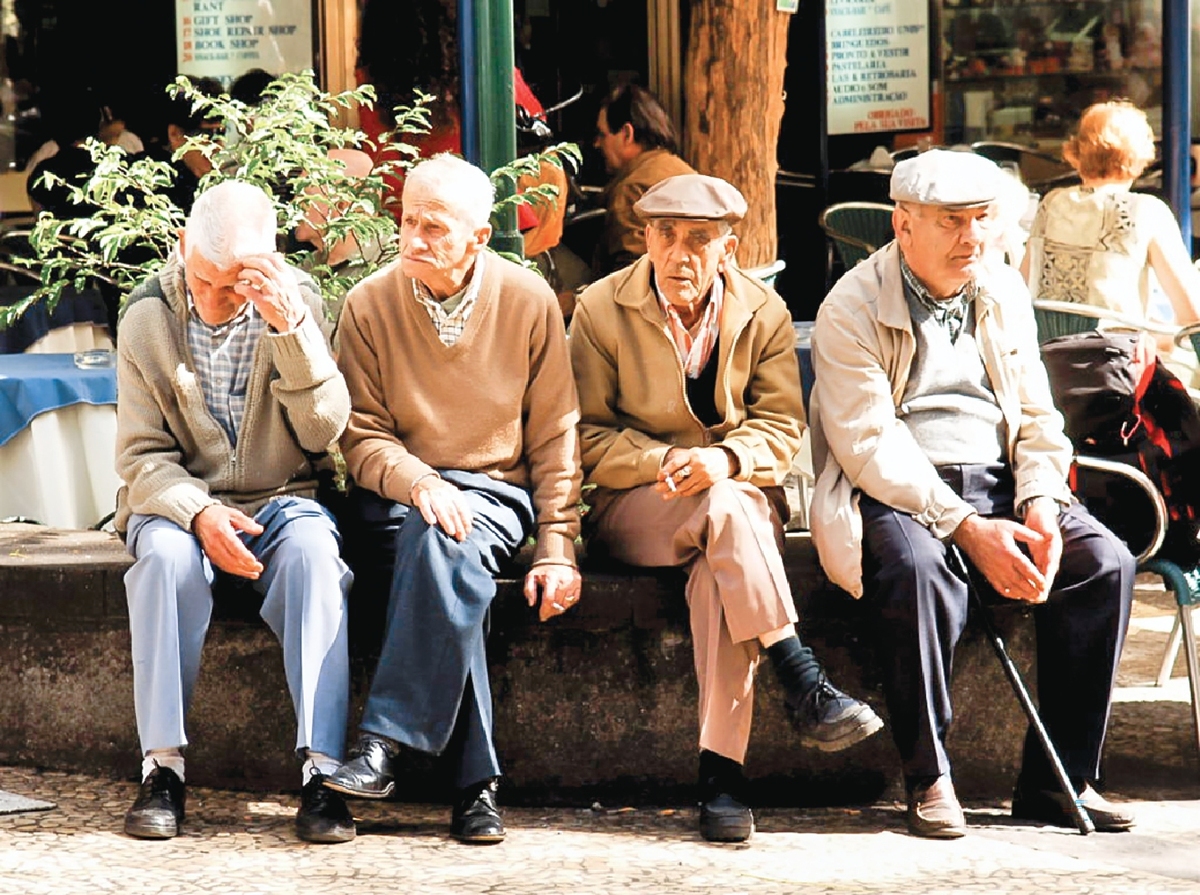 اروپا هم تحریم است که رشد جمعیت ندارد؟!