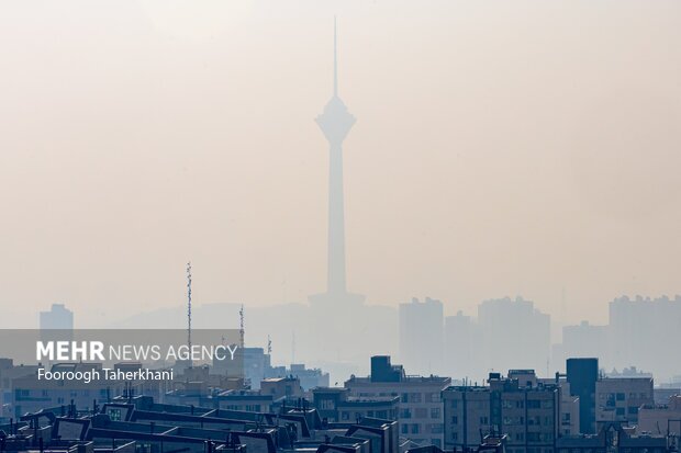 هوای تهران در مرز آلودگی قرار گرفت