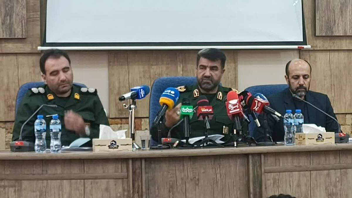 بسیج یک مکتب استوار بر خداباوری، خودباوری و خدمت بی‌منت است/اجرای ۱۱۹ عنوان برنامه در هفته بسیج