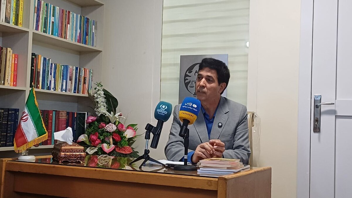 شاهنامه را نباید در حد افسانه دانست / فردوسی نخستین نویسنده آثار علمیتخیلی است