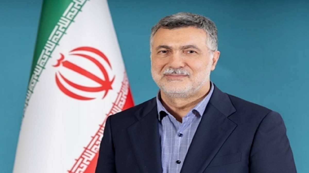 وزیر بهداشت: پرستاران؛ نماد صبوری، مهربانی و حرفهایگری هستند