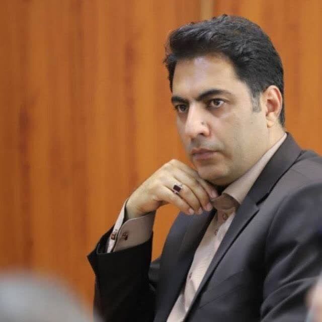 امینآباد، فضایی برای انکار و طرد یا پذیرش و همراهی؟! امینآباد، فضایی برای انکار و طرد یا پذیرش و همراهی؟!