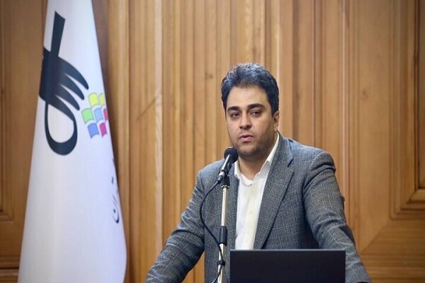 هرمزی: اتوبوس‌های ۱۸ و ۲۵ متری در کشور تولید نمی‌شود