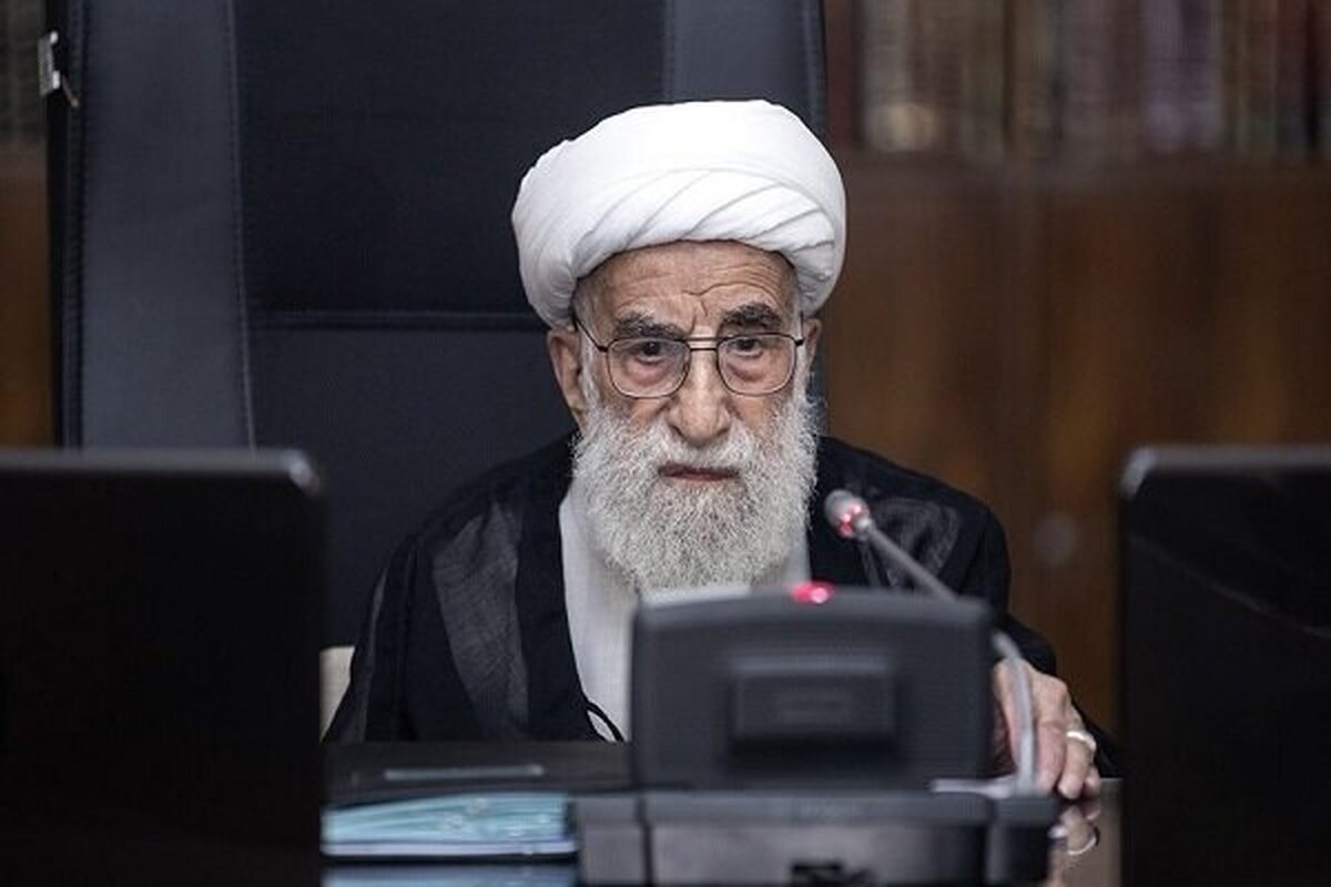 آیتالله جنتی: نگاه تمدن غرب به زنان، به تمام معنا استثماری است