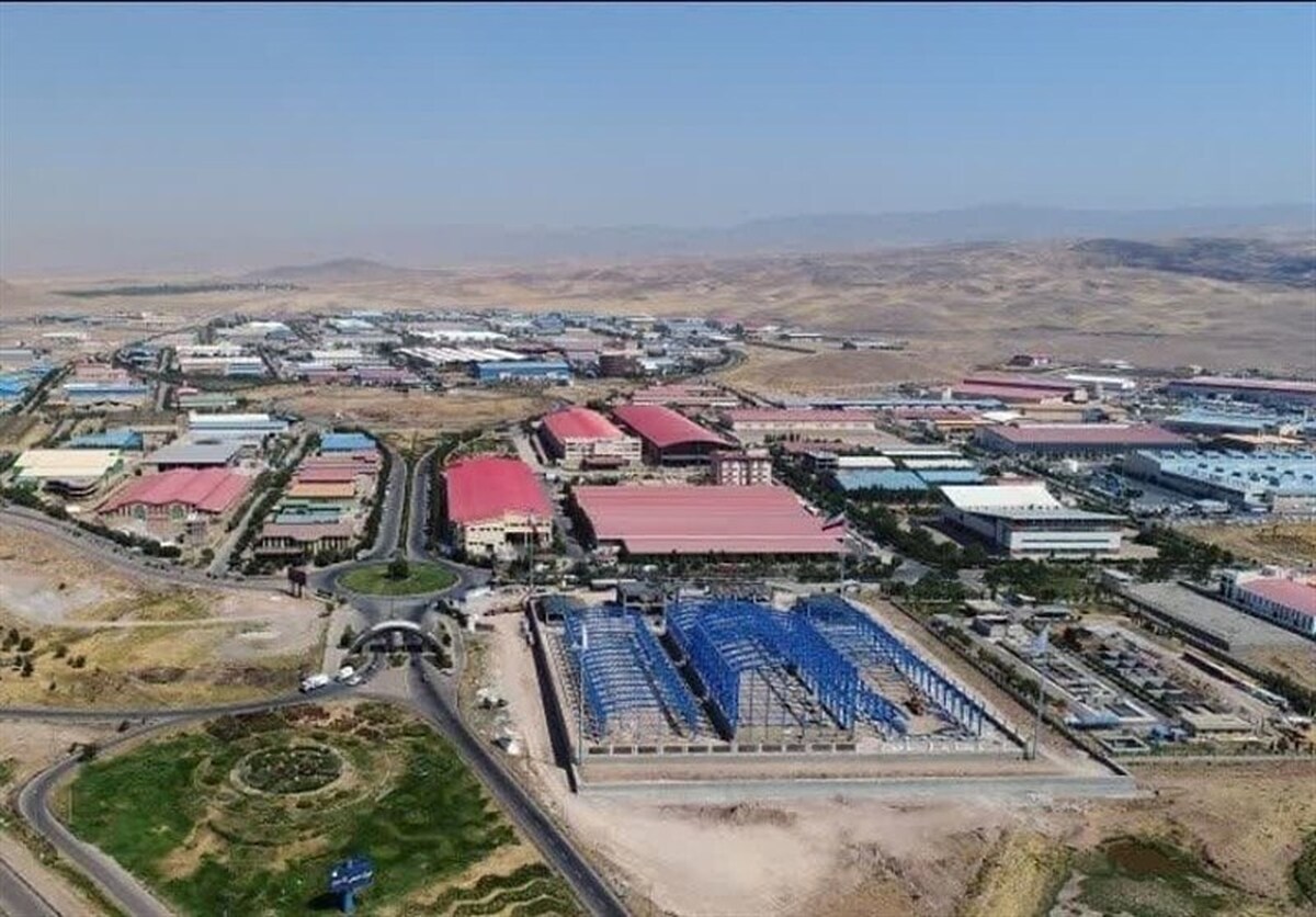 قطع برق صنایع، ۲۰۰ هزار میلیارد تومان عدمالنفع ایجاد کرد