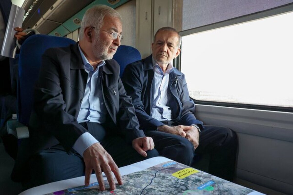 بازدید پزشکیان از خطوط راه آهن حومه ای استان تهران