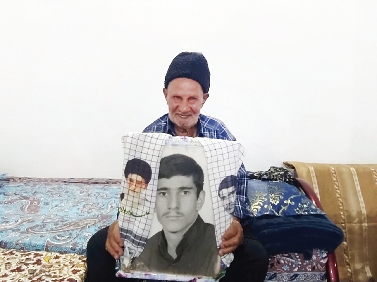 عباس در لحظه شهادت آماده نماز بود